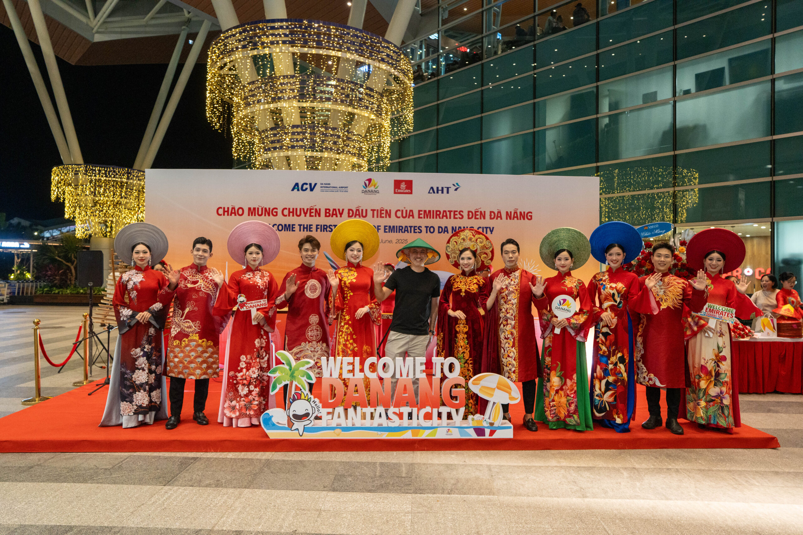Hãng hàng không Emirates khai trương đường bay mới đến Đà Nẵng
