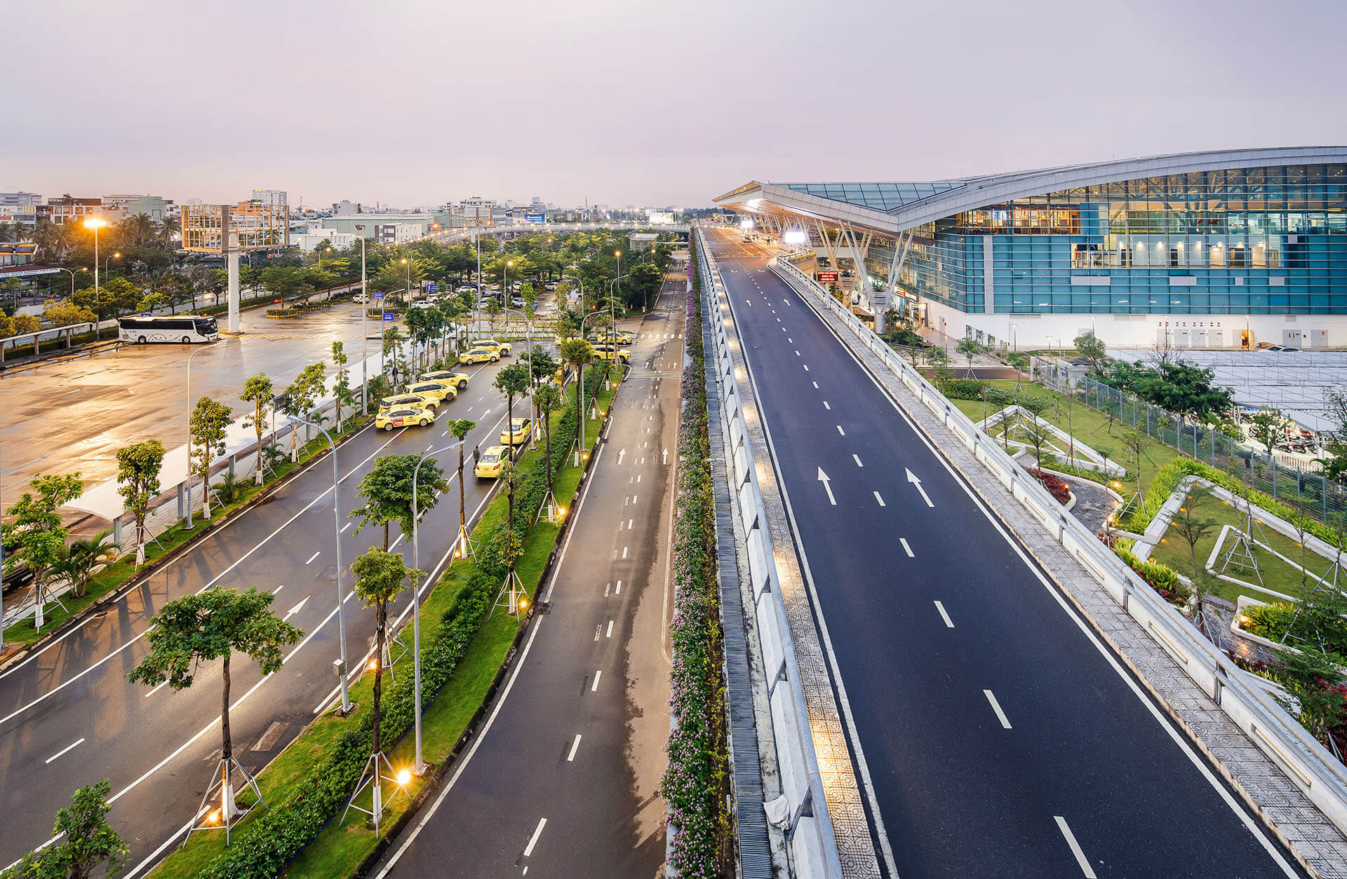 Cảng hàng không quốc tế Đà Nẵng chính thức triển khai hệ thống thu phí tự động không dừng (ETC) từ ngày 01/7/2025