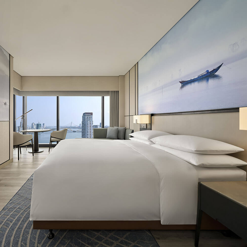 Courtyard by Marriott Danang Han River chính thức đạt chuẩn 5 sao; 300 phòng nghỉ hiện đại mở ra tầm nhìn đắt giá