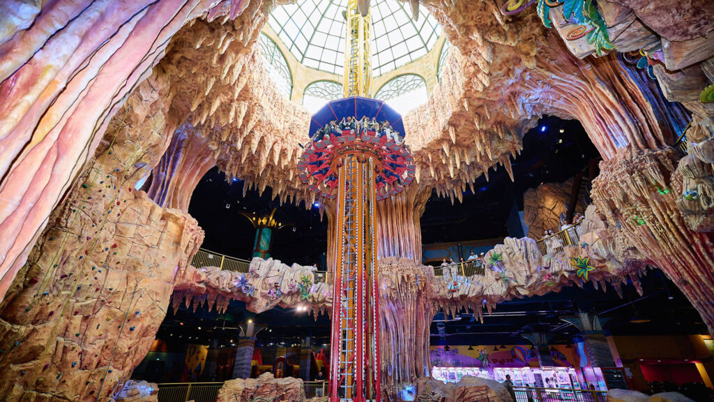 6.1 Fantasy Park – Thiên đường giải trí trong nhà hoành tráng tại Sun World Bà Nà Hills