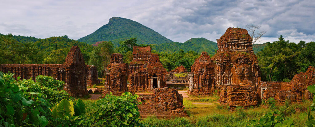 Khu đền tháp Mỹ Sơn (còn gọi là Thánh địa Mỹ Sơn) 1; My Son Sanctuary