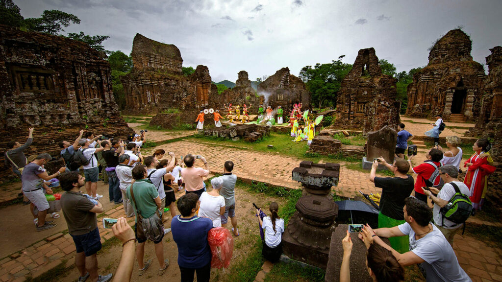 Khu đền tháp Mỹ Sơn (còn gọi là Thánh địa Mỹ Sơn) 2; My Son Sanctuary