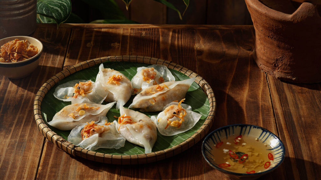 White Rose Dumplings (Banh Bao Banh Vac) Hoi An 1