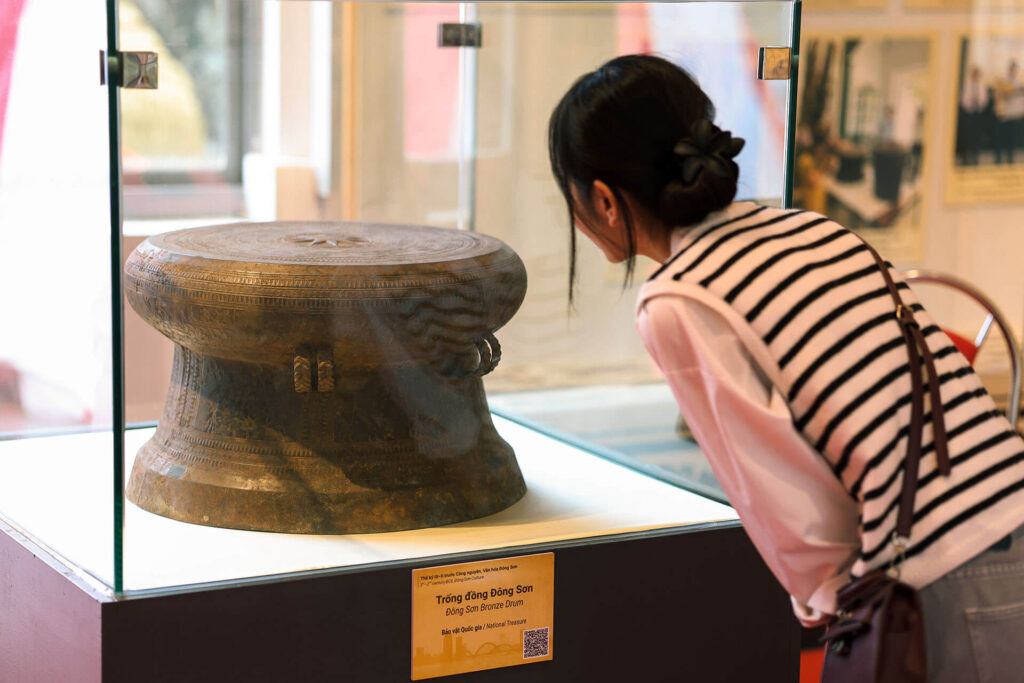 TRỐNG ĐỒNG ĐÔNG SƠN/SƯU TẬP HOÀNG LONG