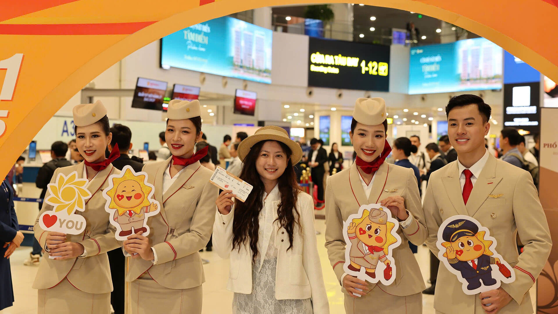 Sun PhuQuoc Airways officially takes off with its first flights to Phu Quoc