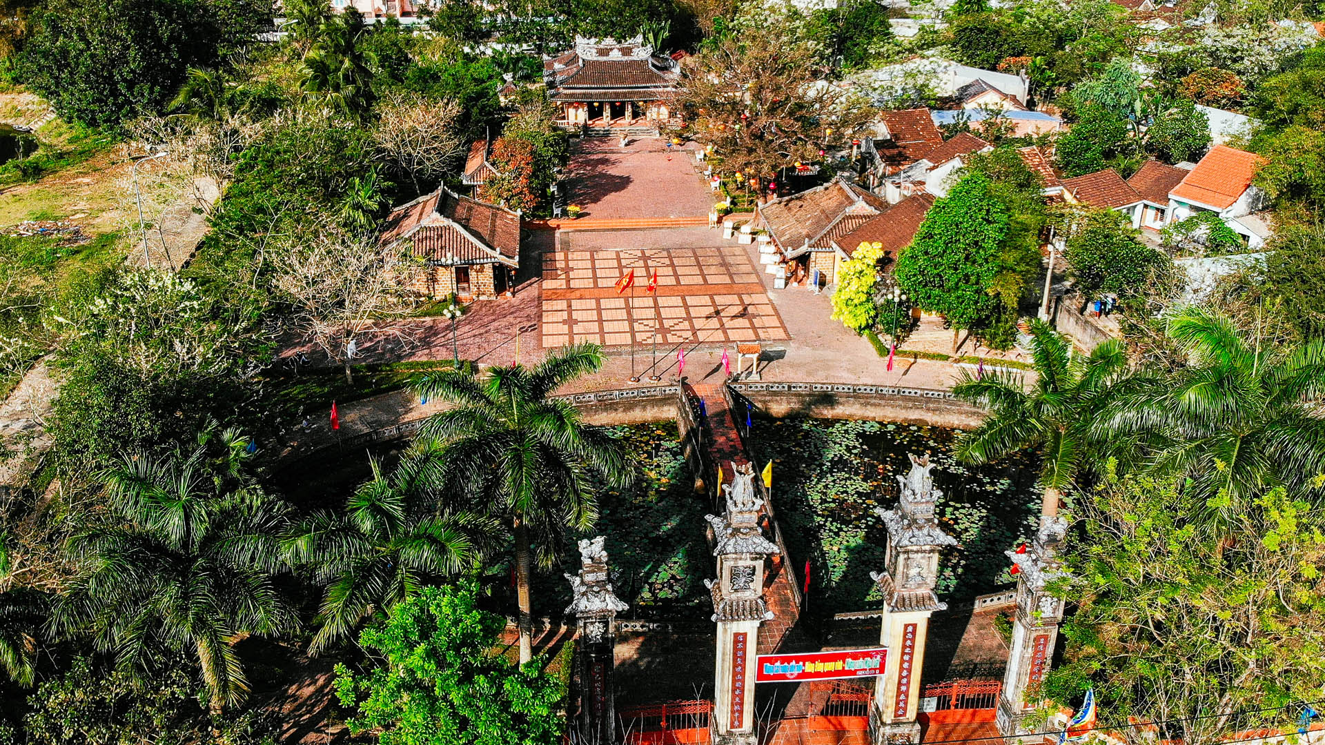 Văn Thánh – Khổng Miếu