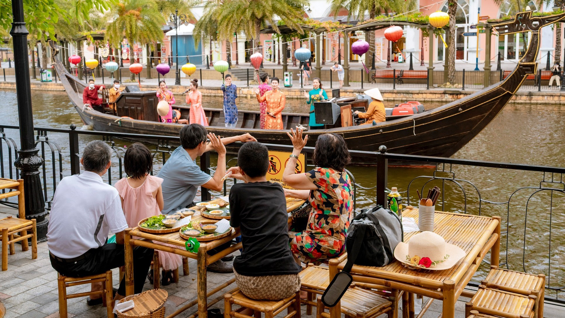 Đà Nẵng dẫn đầu lượt tìm kiếm của du khách Việt trên Agoda năm 2025 11