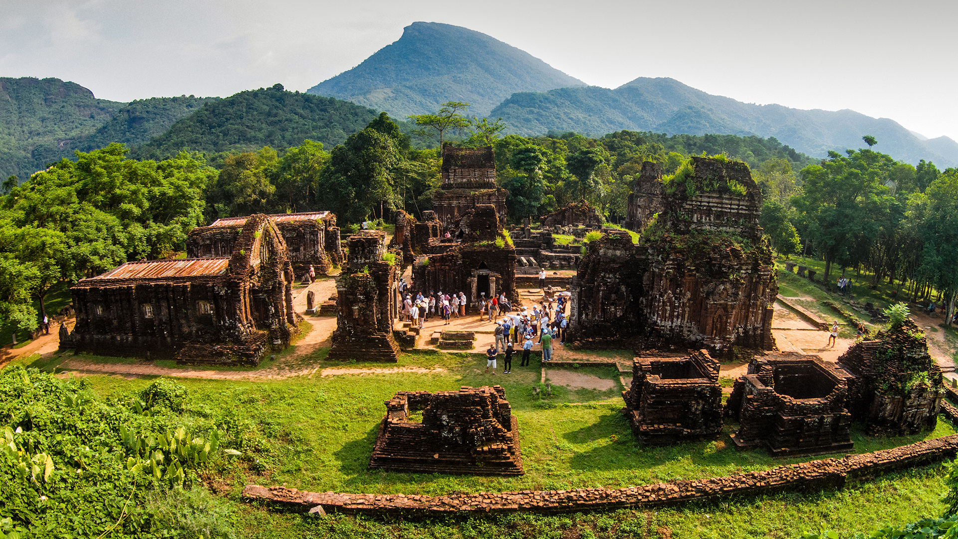 Tết tại Khu đền tháp Mỹ Sơn 4