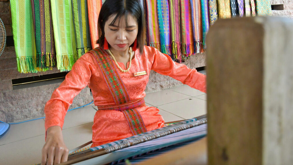 Tết tại Khu đền tháp Mỹ Sơn 7