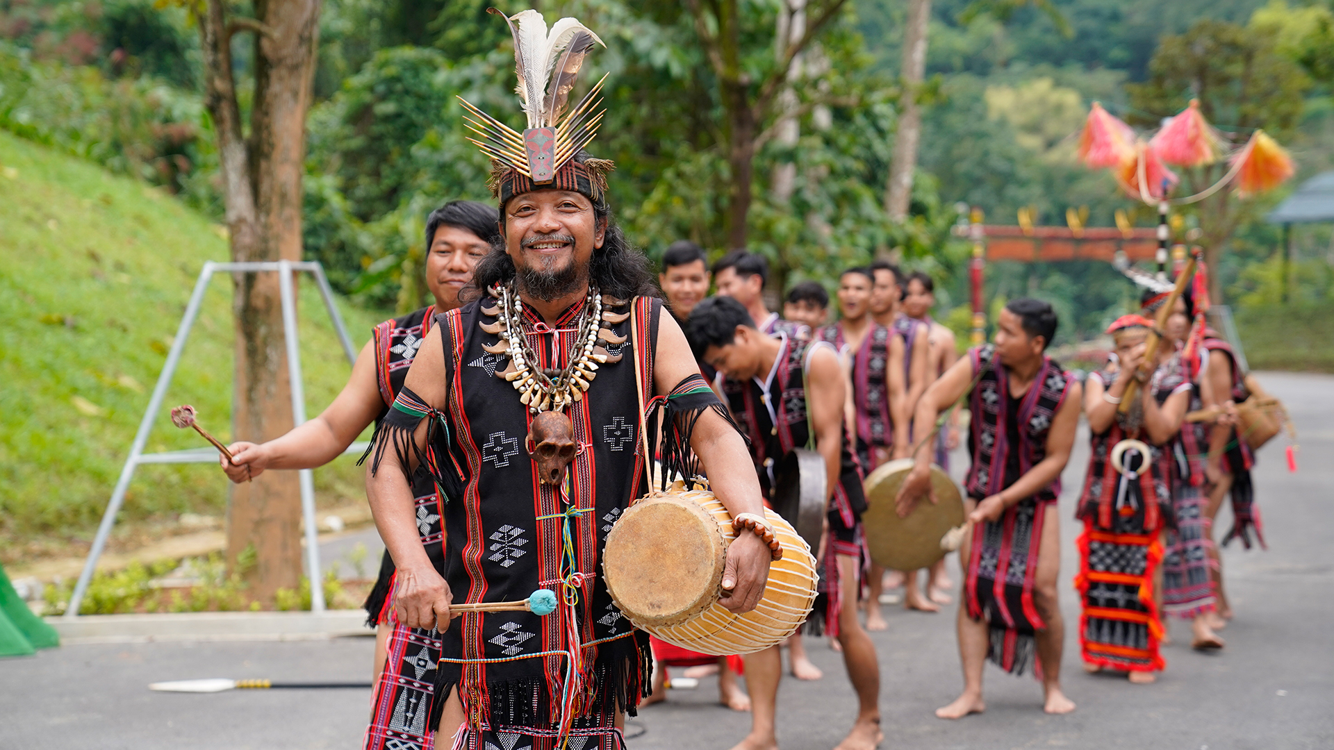 Experiencing Cơ Tu Cultural Tet in Dong Giang 1