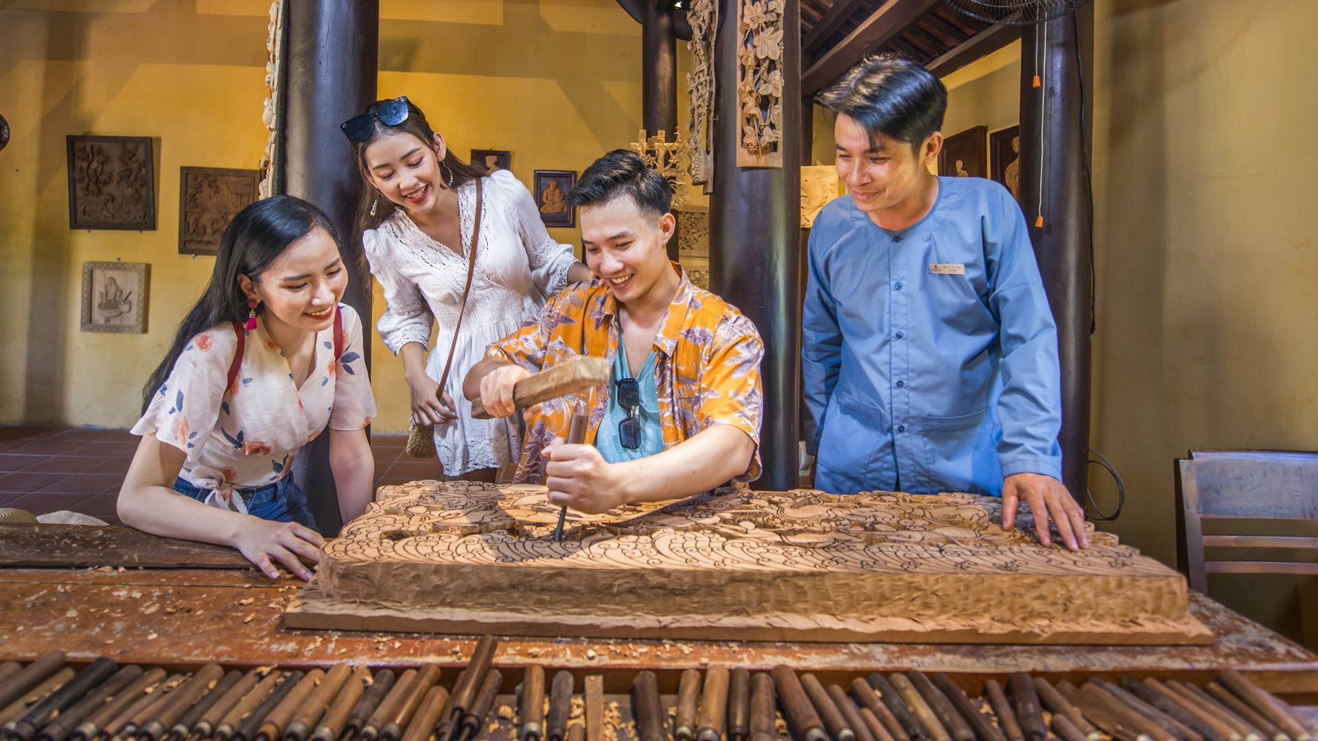 Chạm bản sắc Đà Nẵng 3