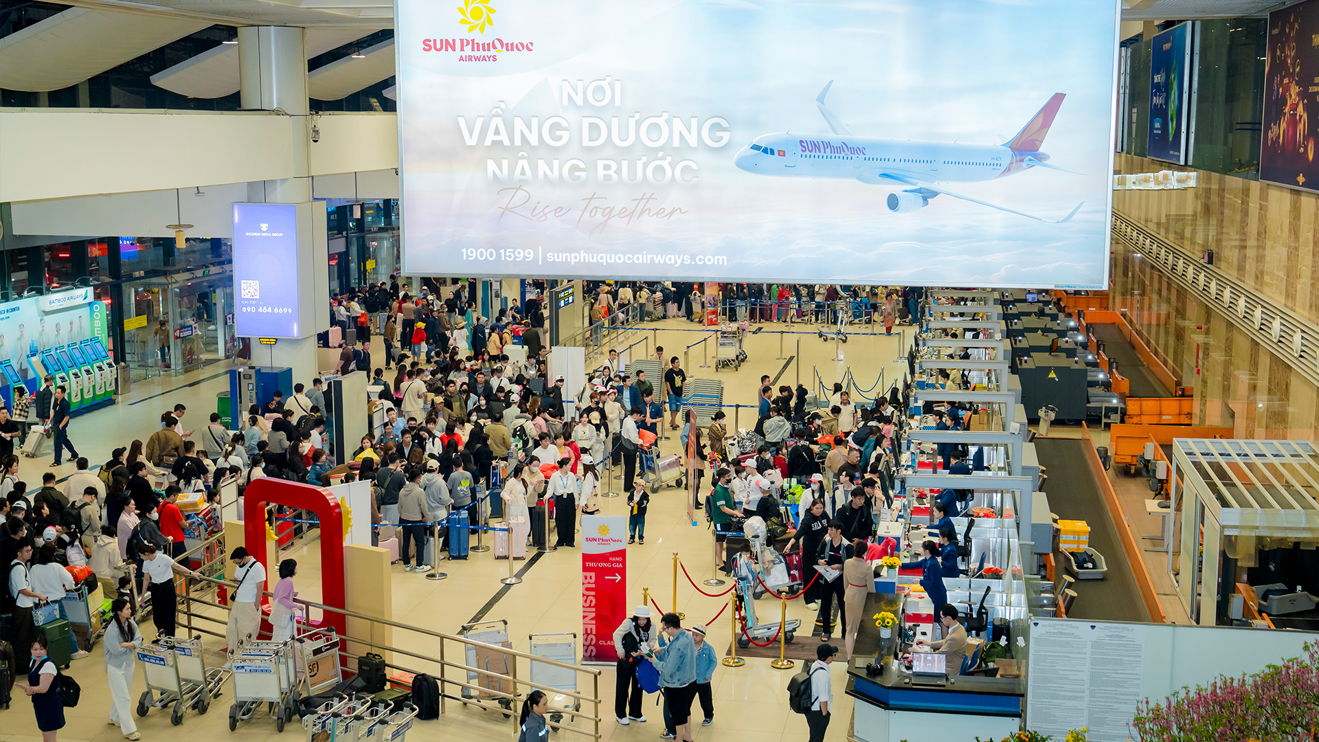 Sun PhuQuoc Airways 12