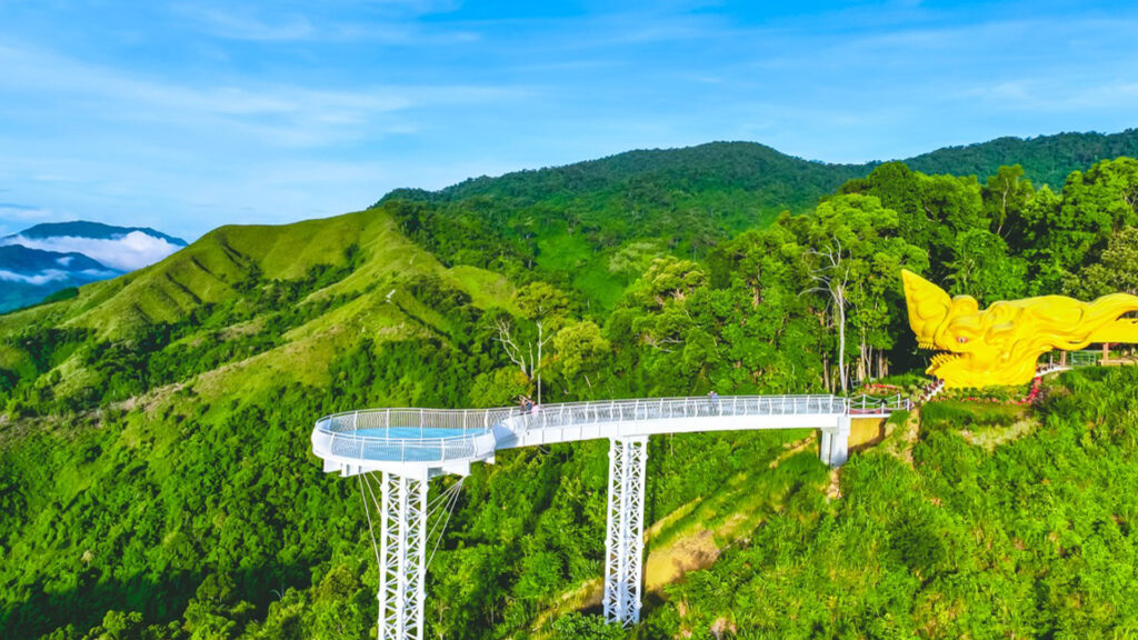 Cổng Trời Đông Giang 95