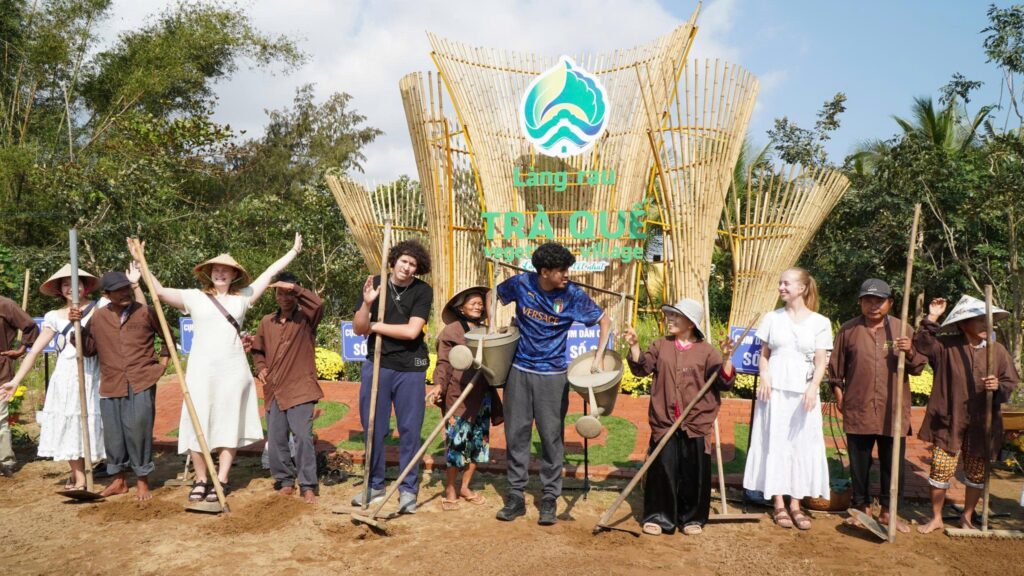 le-hoi-cau-bong-tra-que 6