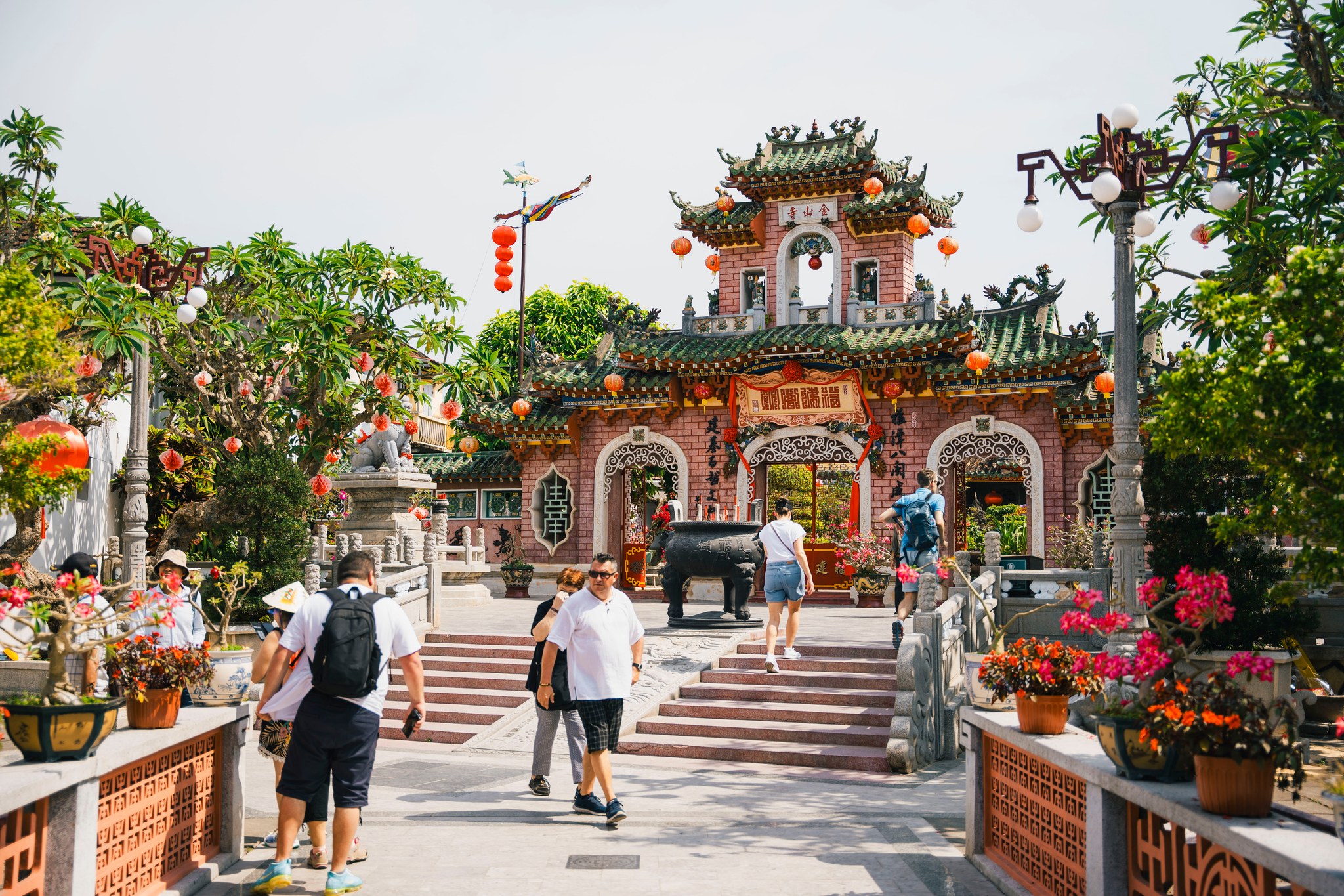 Guided Tour Services in Hoi An Ancient Town Officially Resume from February 20, 2026