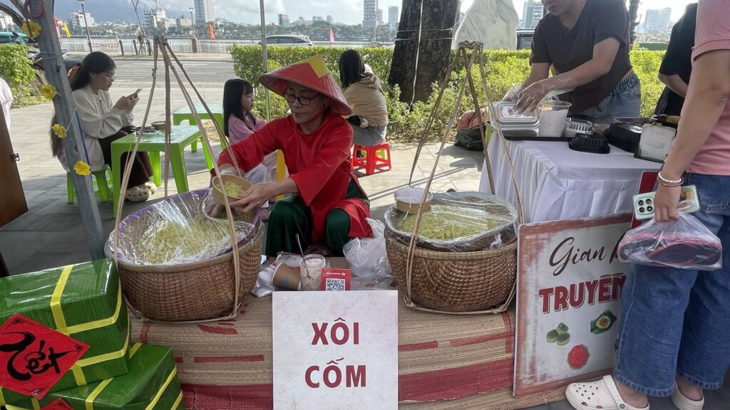 Phiên chợ ngày Tết 2026 4