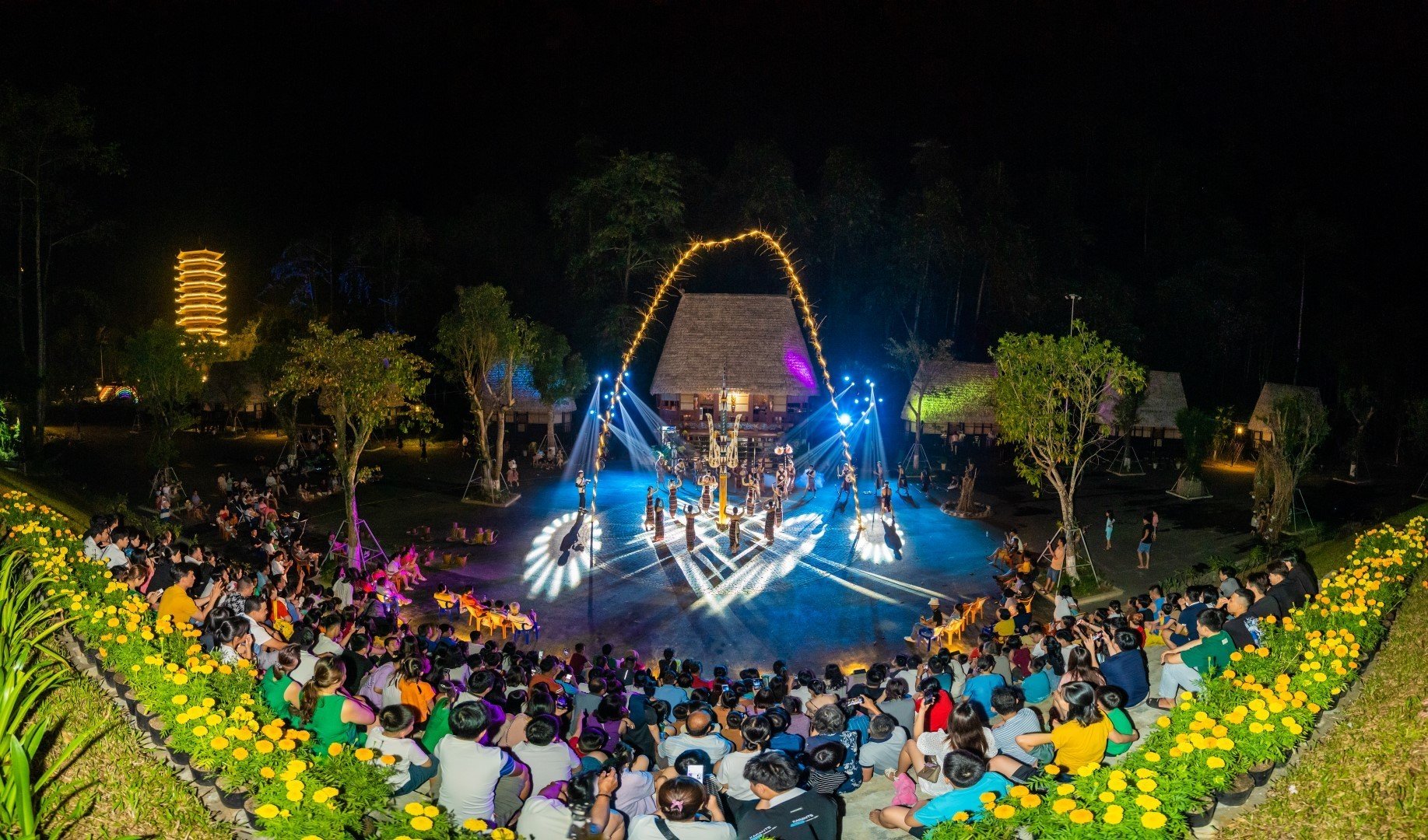 Touching Co Tu Identity through the Show “Sacred Dragon Land”