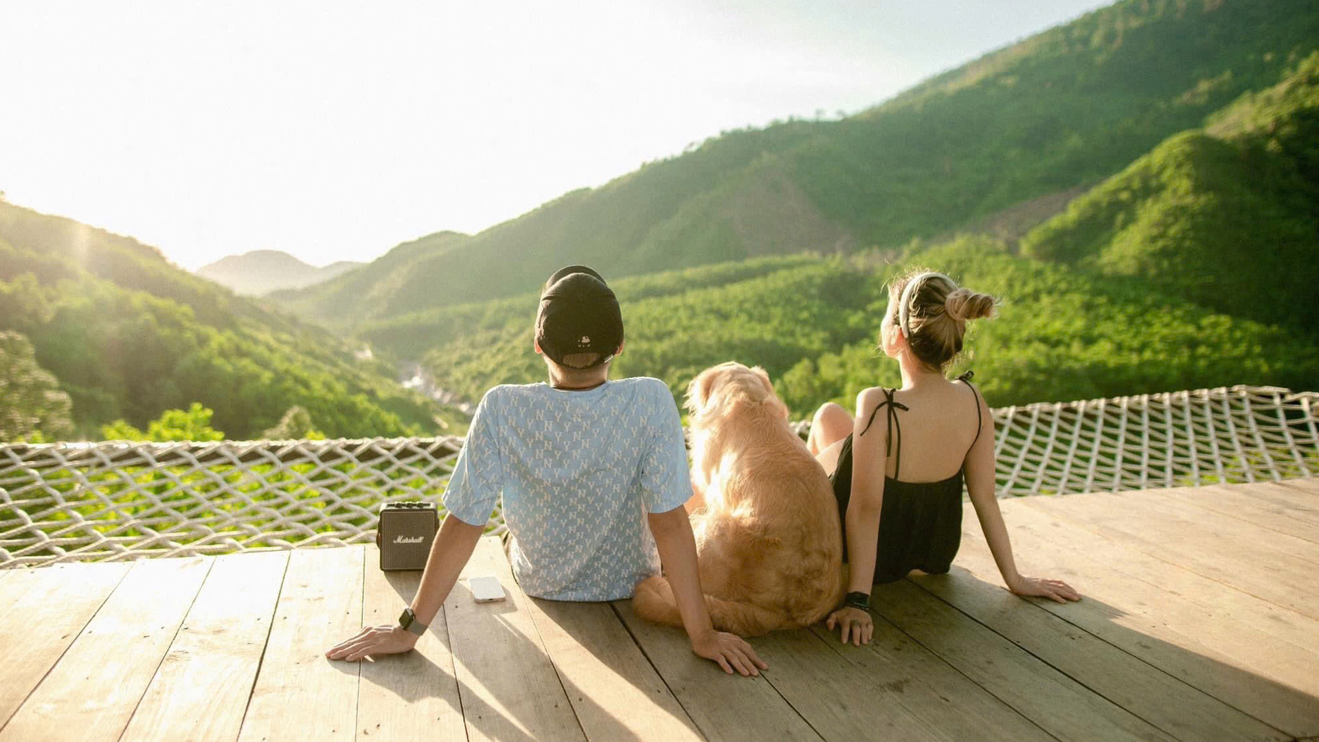 Ngày Quốc tế Hạnh phúc 20/3 – Chạm những giá trị thật tại Đà Nẵng