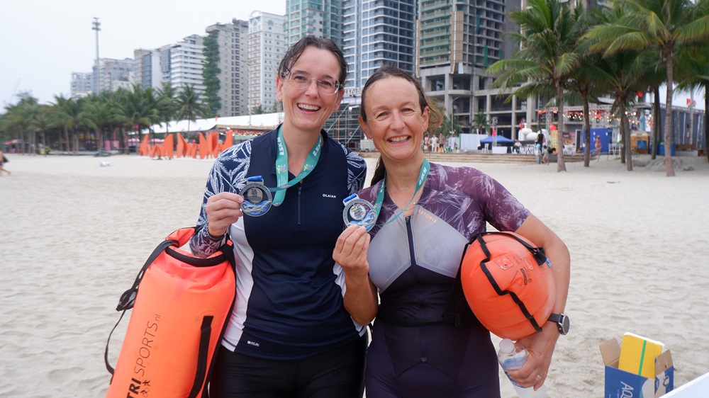 Gần 500 vận động viên tham gia Giải bơi biển “Vượt sóng mùa hè” Đà Nẵng 2026