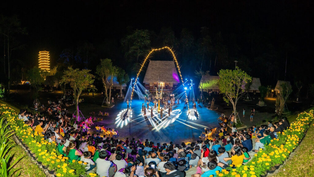 Touching the Origins Through the Tâng Tung Da Dá Dance of the Cơ Tu People in Da Nang