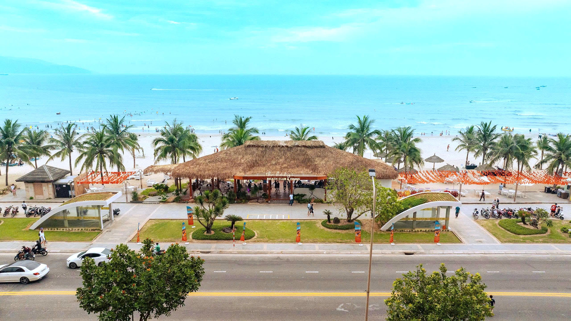 The Holiday Beach Club & Dining: Tọa Độ Giải Trí bên bờ biển Mỹ Khê Đà Nẵng 2026