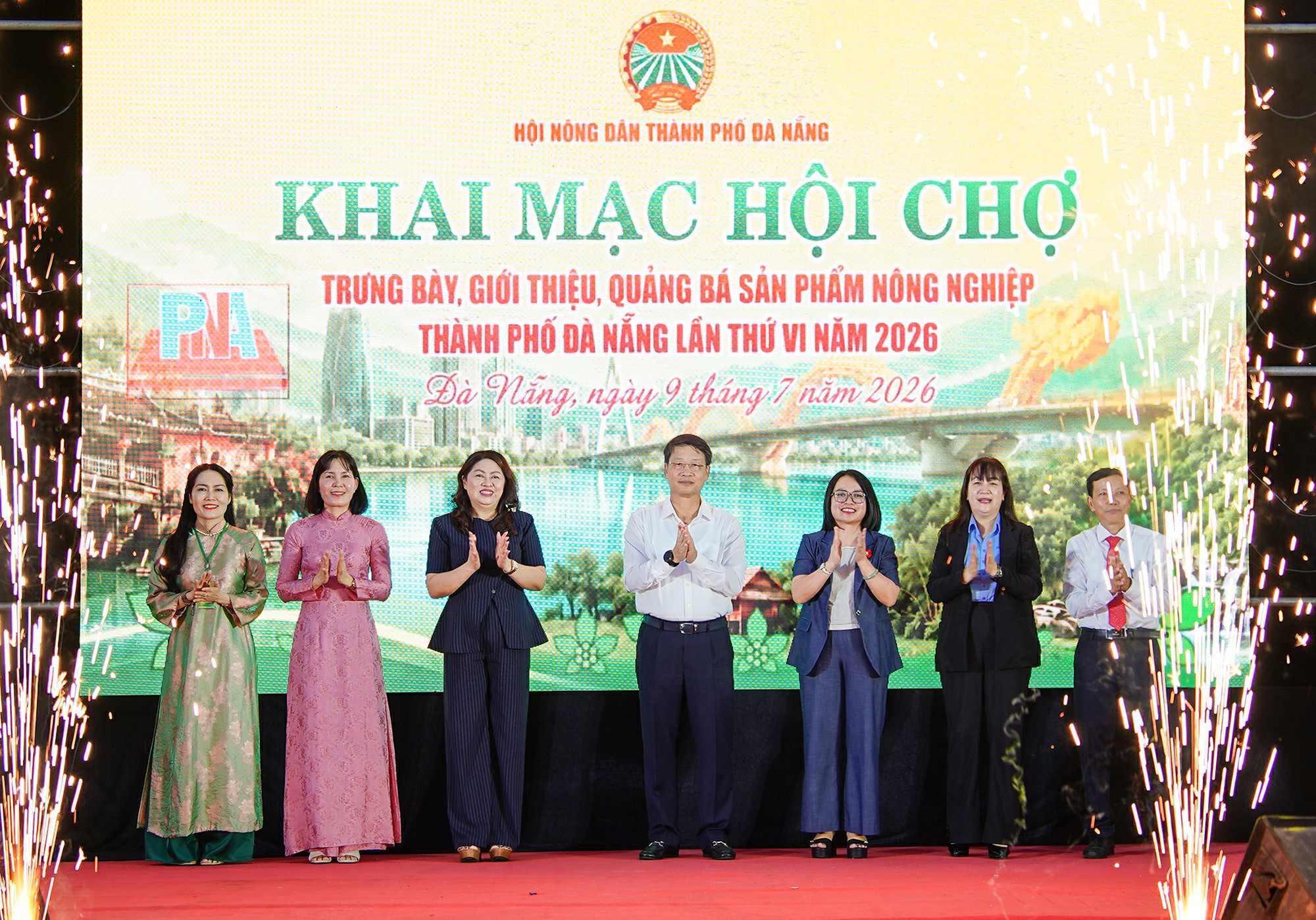 Khai mạc Hội chợ trưng bày, giới thiệu, quảng bá sản phẩm nông nghiệp thành phố lần thứ VI năm 2026