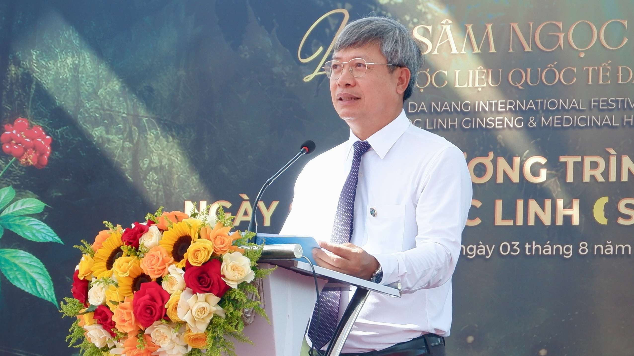 Tập trung xây dựng hồ sơ đề nghị công nhận Ngày Sâm Ngọc Linh
