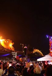 khai-mac-le-hoi-don-giang-sinh-chao-nam-moi-da-nang-2025-09